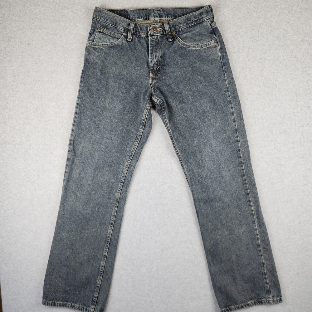 Magellan Outdoors Jeans Men's 30x32 Medium Wash 100% Cotton Straight Leg